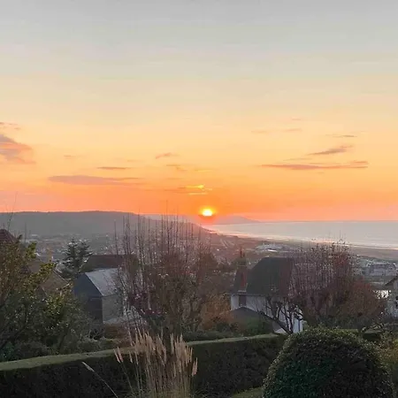 Avec Terrasse Vue Sur *