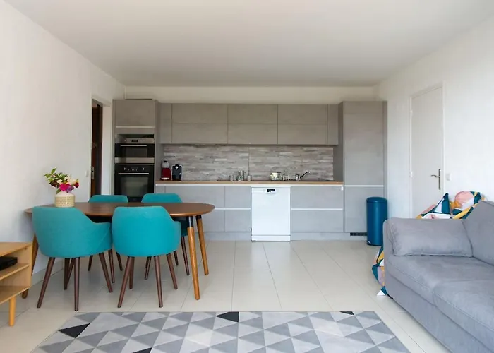 Appartement Avec Terrasse Vue Sur *