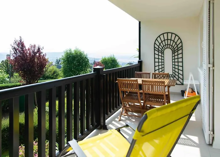 Appartamento Avec Terrasse Vue Sur